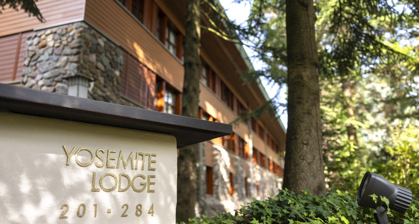 Disney Sequoia Lodge
