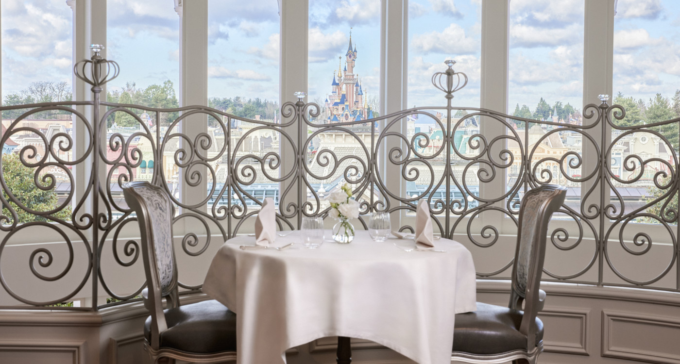 Disneyland Hotel