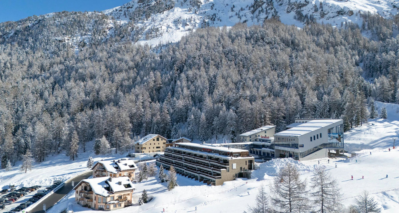Nira Alpina